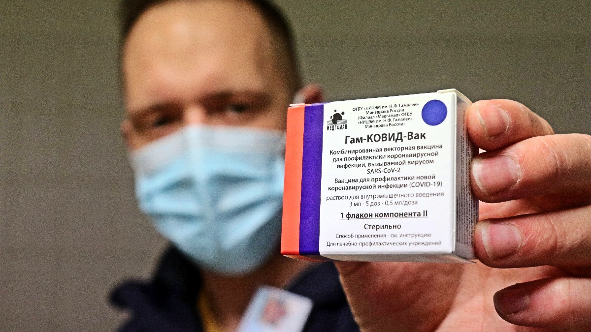 Rusi tvrde da su dogovorili proizvodnju Sputnika V u Francuskoj. Francuzi: Nismo