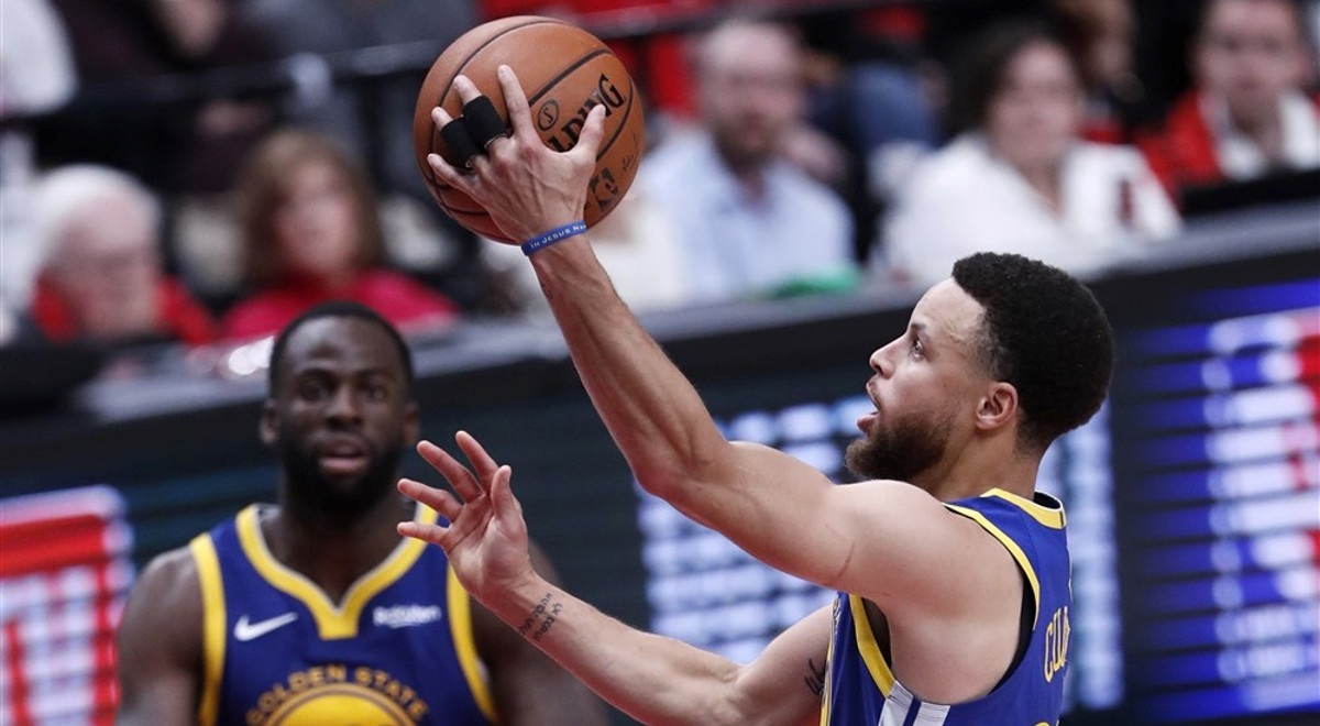Warriorsi još dva tjedna bez Curryja