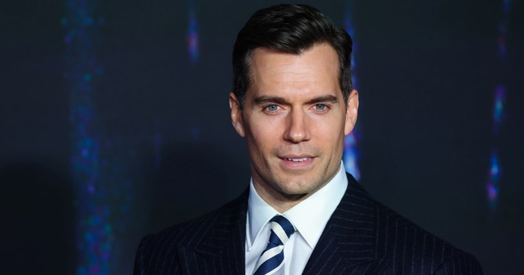 U izradi je scenarij za franšizu u kojoj će glumiti Henry Cavill
