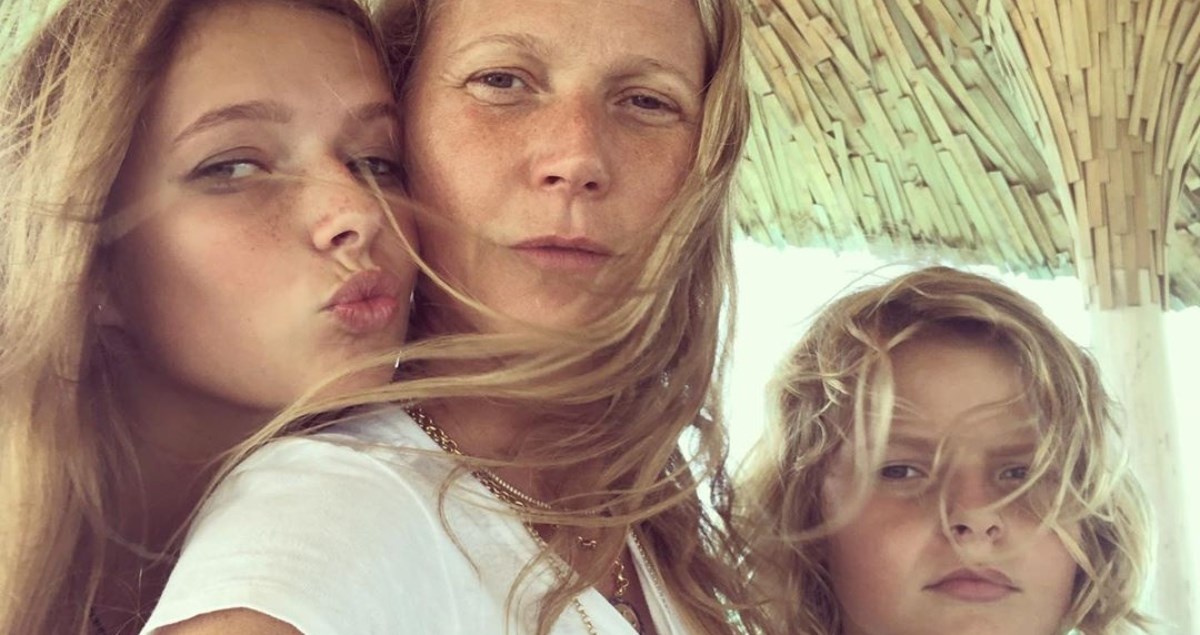 Gwyneth Paltrow 14-godišnjem sinu "iz zabave" poklonila puzzle sa ženskim grudima