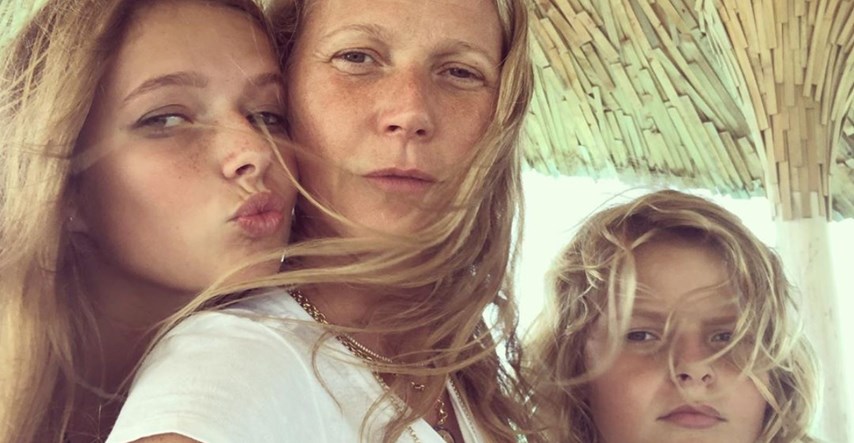 Gwyneth Paltrow 14-godišnjem sinu "iz zabave" poklonila puzzle sa ženskim grudima