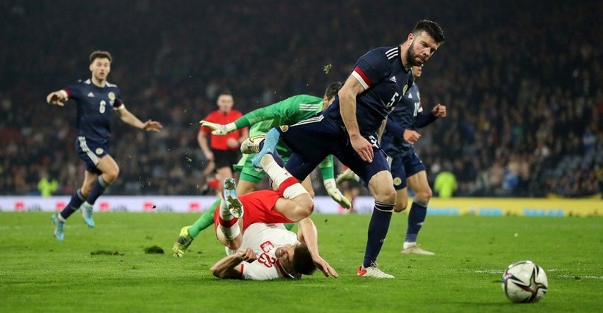 Poljaci bijesni na UEFA-u: Natjerali su nas na meč pa smo izgubili trojicu za baraž