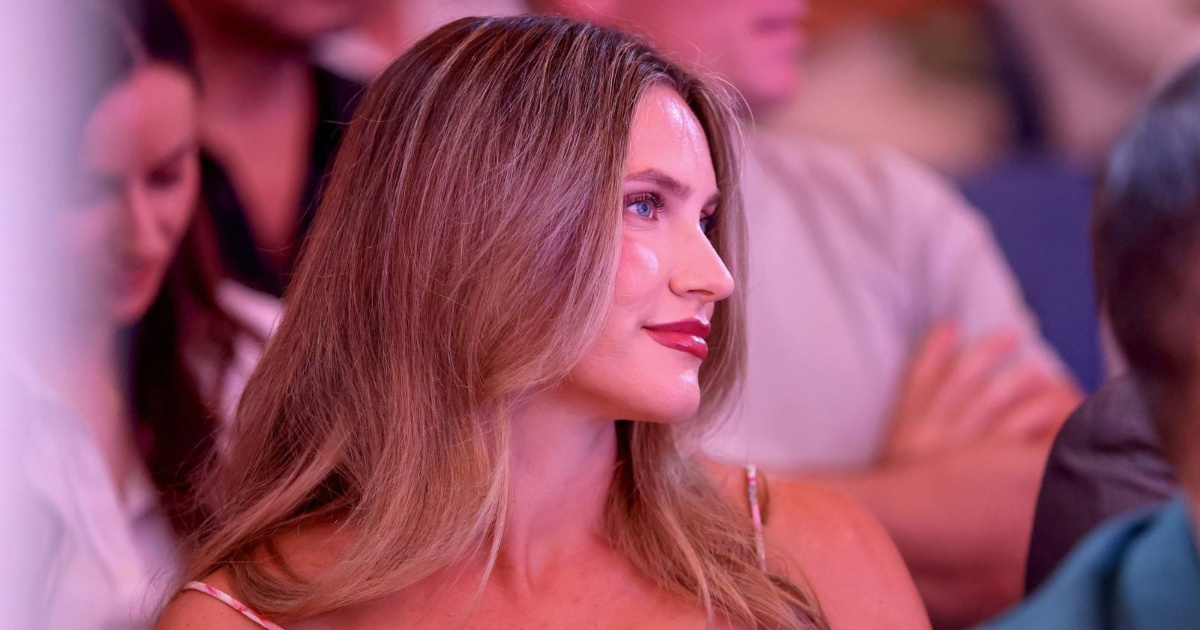 Supruga najboljeg bh. košarkaša plijenila poglede na otvorenju festivala u Zadru