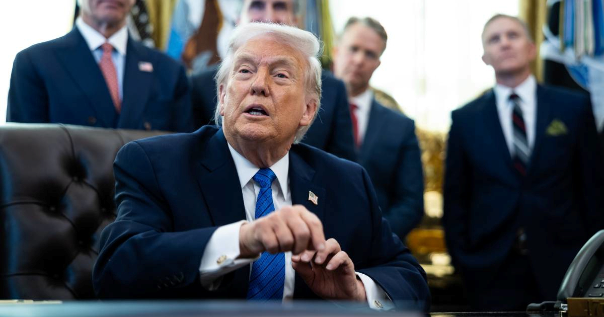 Što se događa s Trumpom? Psiholozi tvrde da pokazuje rane znakove demencije