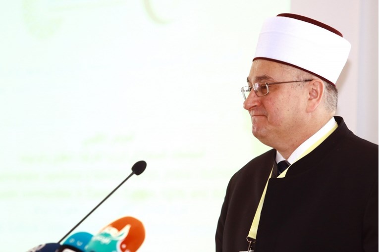 Muftija Hasanović: Individualna molitva za muslimane trenutno jedino rješenje