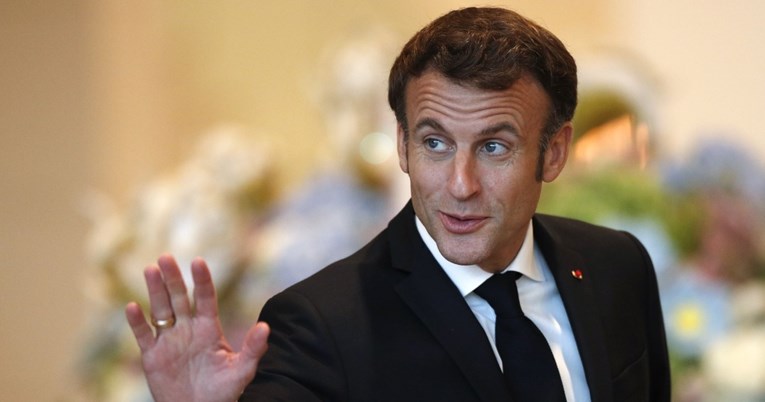 Macron zvao šefove europskih kompanija na večeru, želi ih odgovoriti od selidbe u SAD