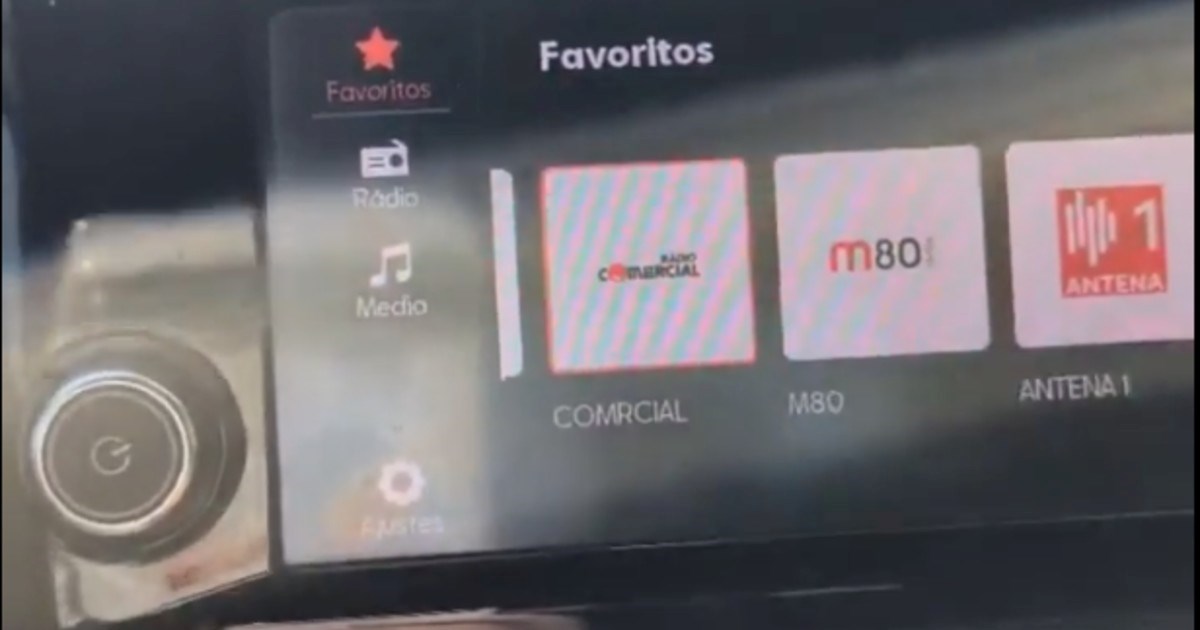 VIDEO Portugalska radio stanica pustila "You'll Never Walk Alone" u čast Dioga Jote