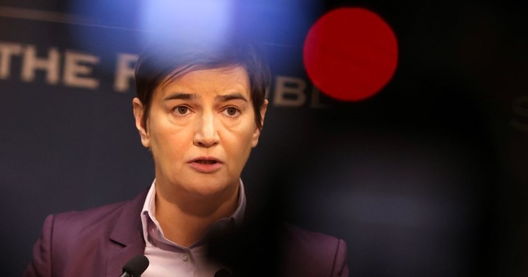 Brnabić: Razgovarala sam s učiteljicama koje nisu obustavile nastavu. One su heroji