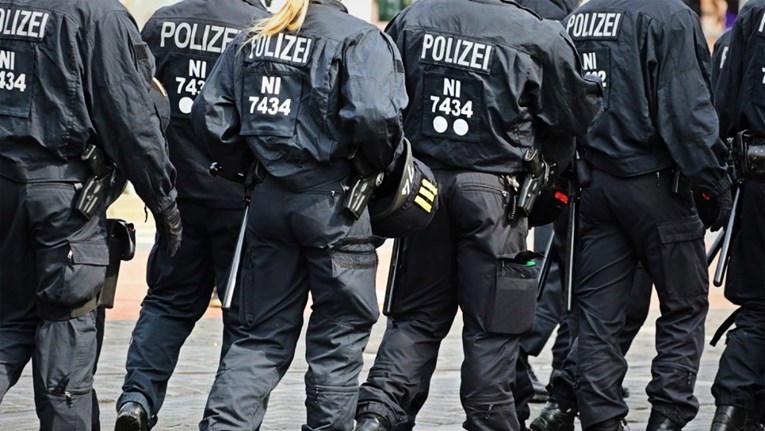 U Njemačkoj uhićena tri kineska špijuna