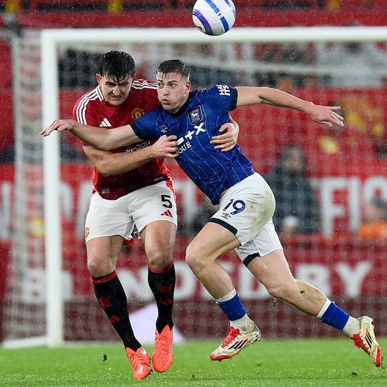 Englezi: United odustaje od Osimhena i dovodi sina ikone Premier lige 