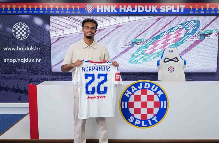 Hajduk predstavio novog igrača