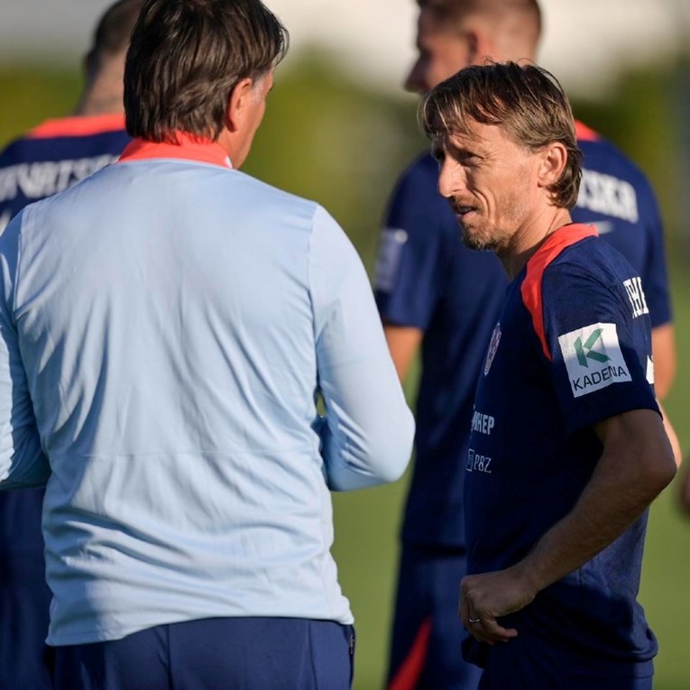Hrvatska reprezentacija odradila trening na terenu Luka Modrić