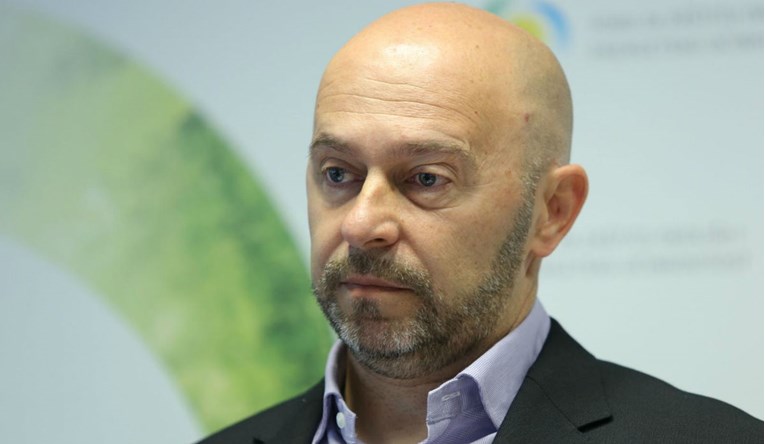 Šef državnog fonda koji je snimljen kako prijeti dao ostavku, Ćorić je prihvatio