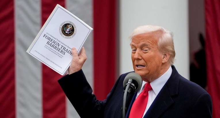 Njemački mediji o Trumpovim carinama. "Moglo bi nestati tisuće radnih mjesta"