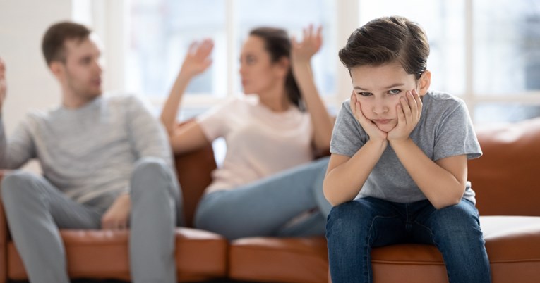 Mama i tata se rastaju: U kojoj dobi dijete najteže podnosi vijest o razvodu?