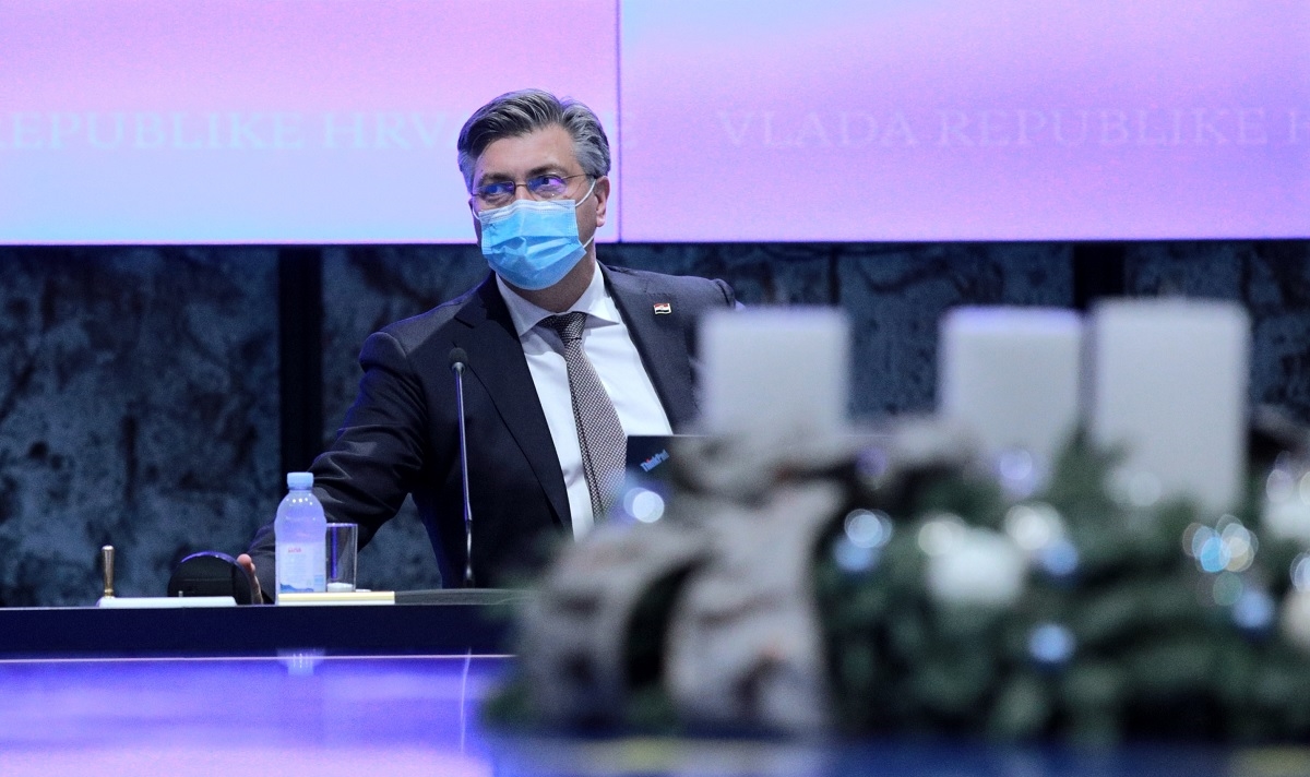 Vlada potvrdila: Za neprovođenje covid-potvrda kazne od 30 do 50 tisuća kuna