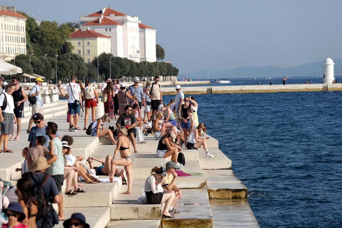 Nijemci o Hrvatskoj: "Lignje 25 €, Aperol 11 €, palačinka 5 €. I onda se čude..."