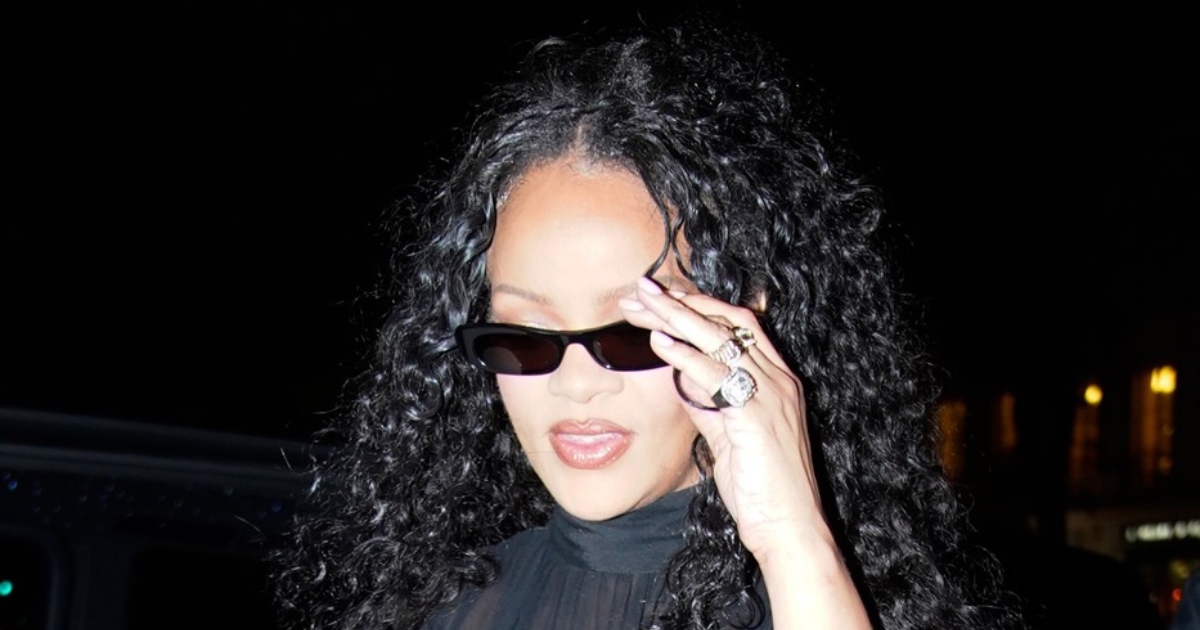 Rihanna pokazala donje rublje u prozirnoj haljini nakon koncerta Celine Dion