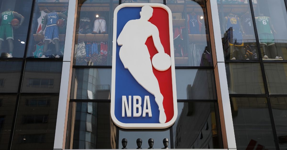 Čelnik NBA lige: Sezona nije izgubljena, možda će se igrati do kraja srpnja