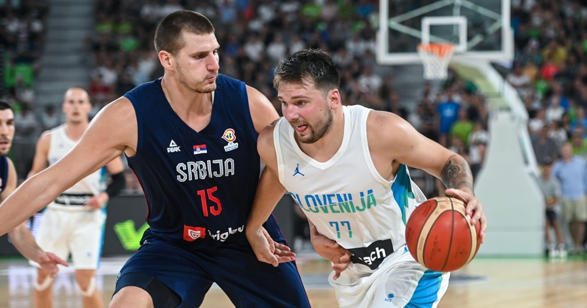 Amerikanci: Najbolji NBA igrač bio je nalik Bogu. Jokić 17., Dončić 57. svih vremena