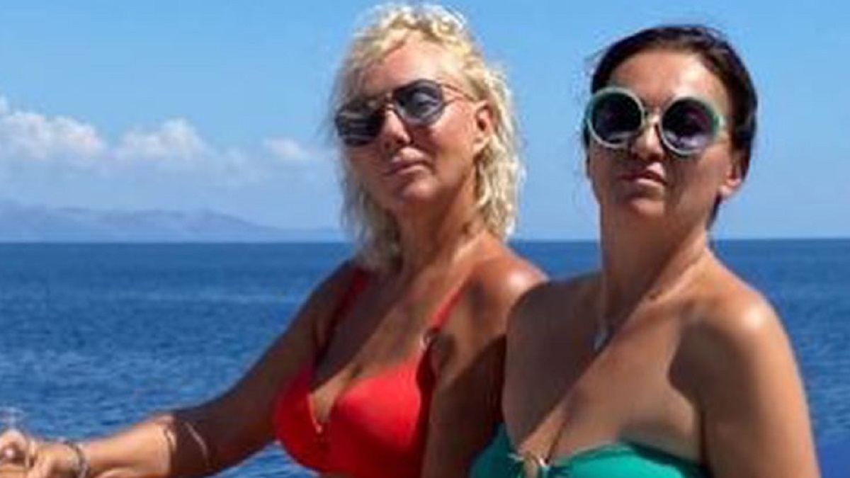 Nakon što je ulovila Beroša, Nina Badrić pozirala i s Lepom Brenom