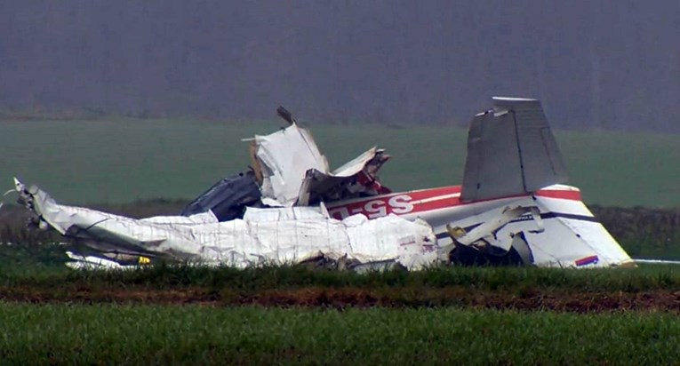 Pao manji avion u Sloveniji, troje mrtvih. Let je bio rođendanski poklon