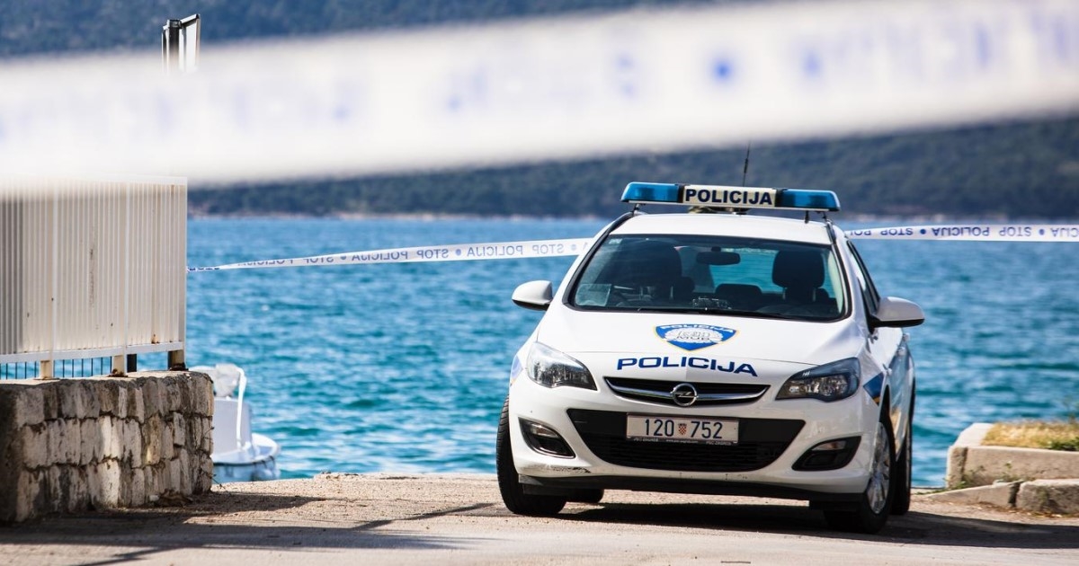 Bježao policiji jer nije imao vozačku pa se zabio u auto MUP-a. Kažnjen s 20.500 kuna