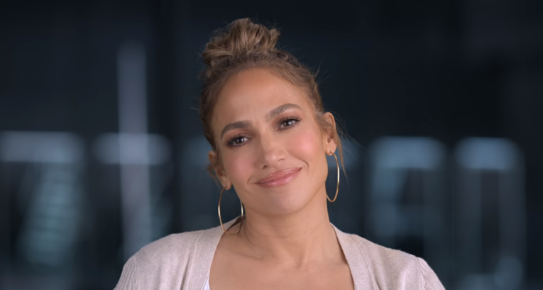 Jennifer Lopez progovorila o kritikama zbog izgleda i samohranom majčinstvu