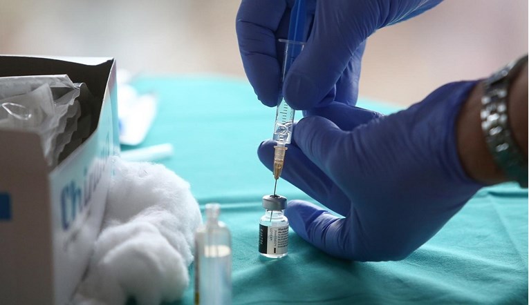 U Njemačkoj se sve više priča o Post-Vac sindromu, ljudima kojima je cjepivo štetilo