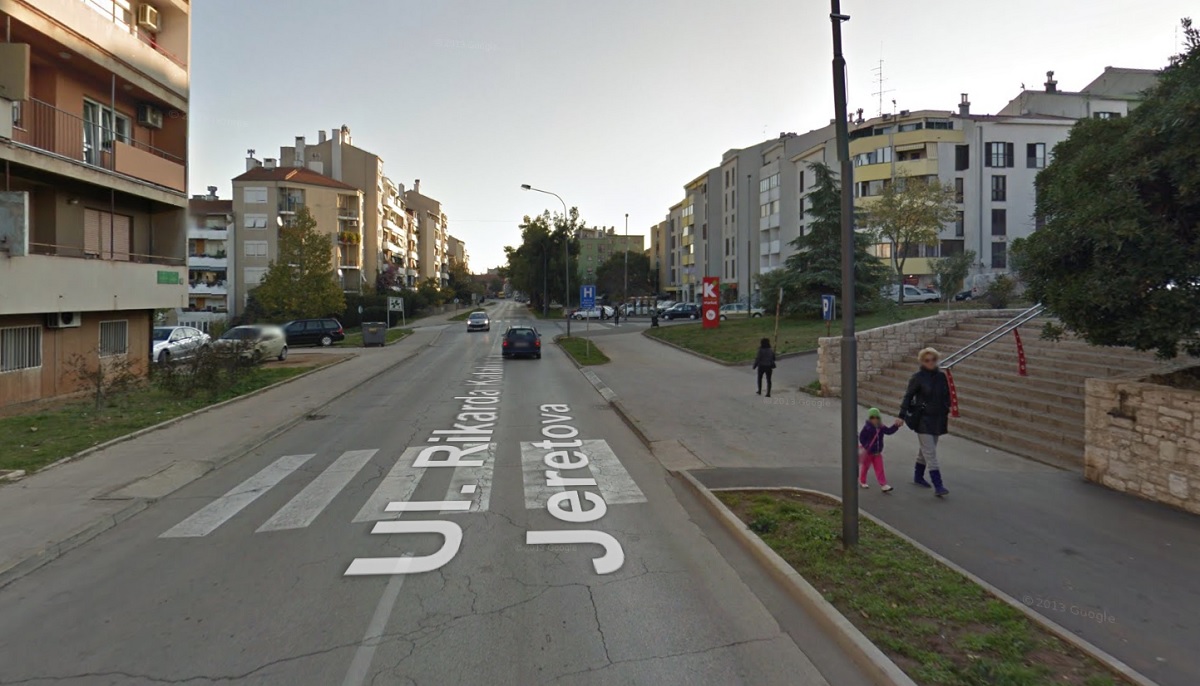 Pijani Srbin pao u Puli i teško se ozlijedio