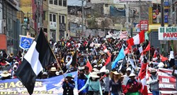 Tisuće novih prosvjednika stižu u Limu. Izbili novi neredi