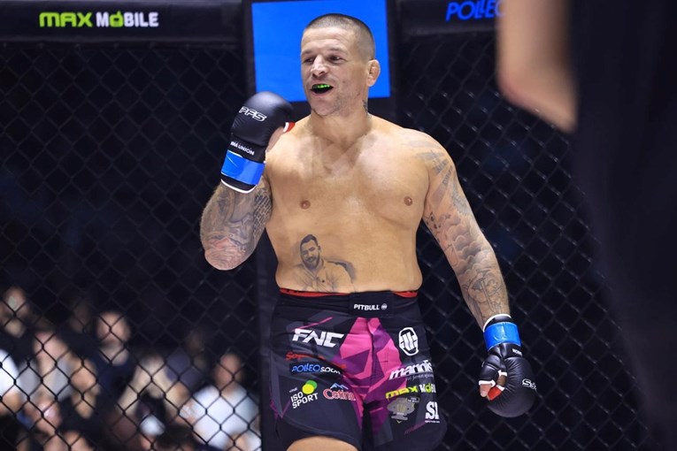 Vaso Bakočević bori se s hrvatskim boksačem na FNC-u u Beogradu po MMA pravilima?