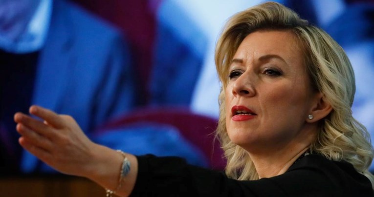 Zaharova: EU tone u recesiju, a Ukrajina je vuče prema dnu