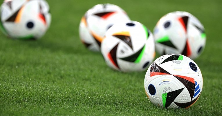 Mikročip u lopti za Euro uvodi revoluciju u nogomet. Evo kako će pomagati sucima