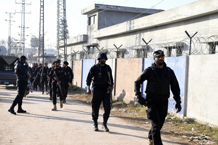 Napadači iz zasjede ubili petoricu pakistanskih policajaca kod afganistanske granice