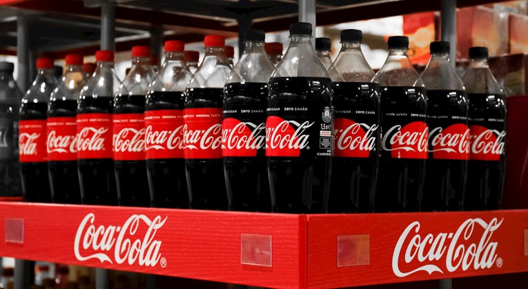 Coca-Cola je najavila kako u srpnju stiže novi okus - jagoda i lubenica