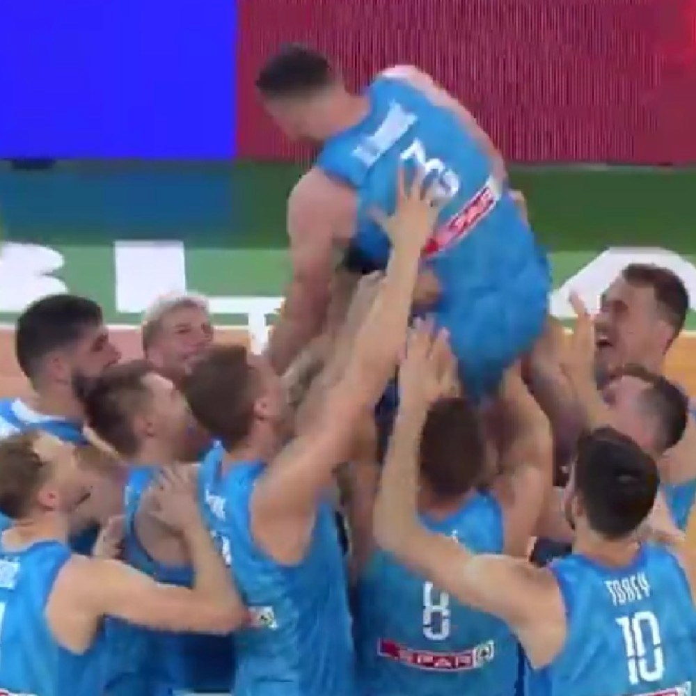 Goran Dragić odigrao posljednju utakmicu u Sloveniji, pogledajte oproštaj 