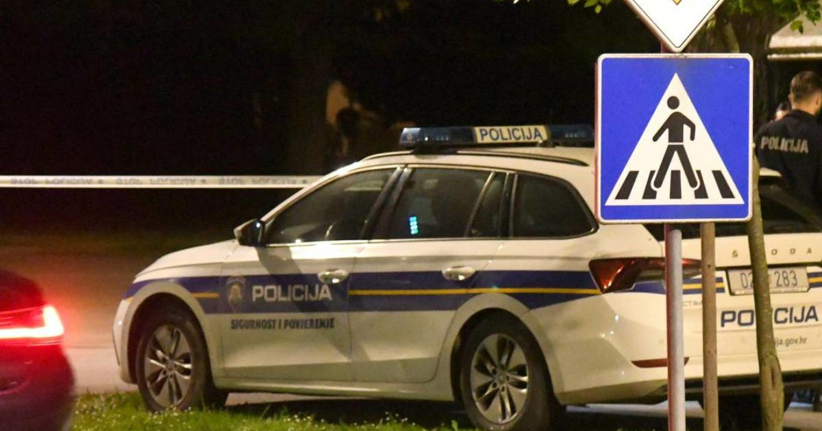 Mladić (19) bježao policiji po Bjelovaru. Udario u hidrant, policija mu oduzela auto