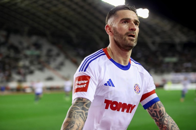 Povećao se broj onih koji podršku u sukobu s Hajdukom daju Marku Livaji