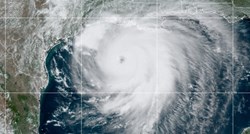 Uragan Laura ojačao i ide prema SAD-u, očekuje se katastrofalni plimni val