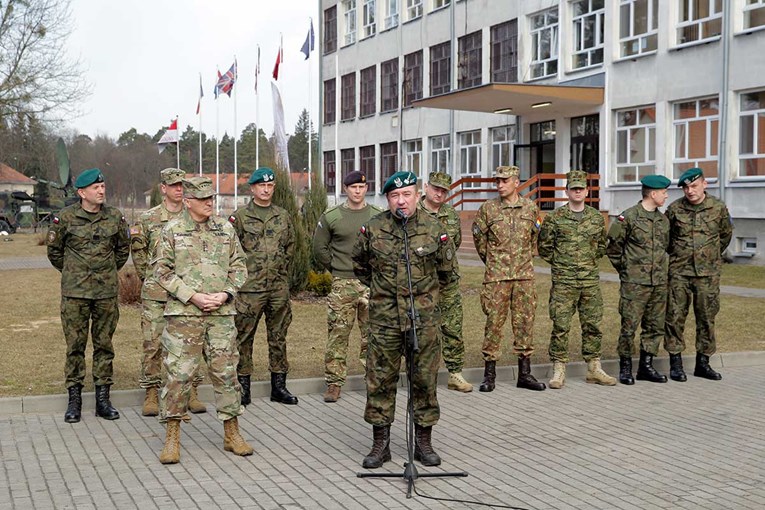 NATO: Pratimo razvoj situacije u Bjelorusiji, ali ne gomilamo snage na granici