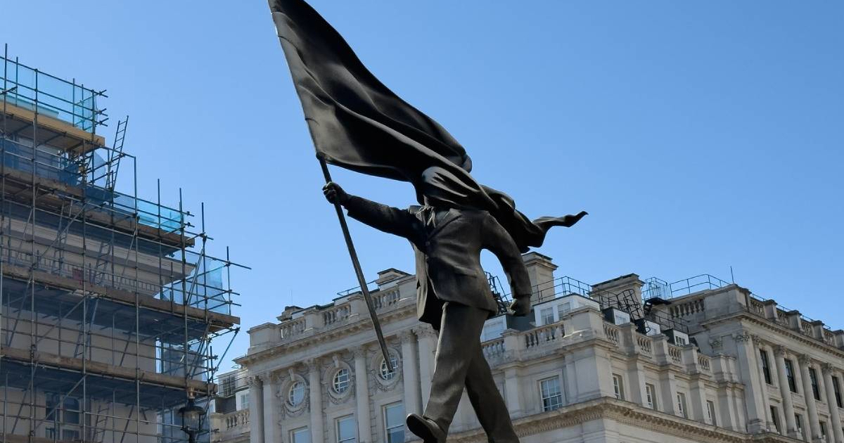 Nova Banksyjeva skulptura osvanula u centru Londona