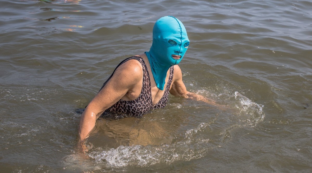 Kinezi luduju za facekinijem. Biste li vi ovo nosili na plažu?