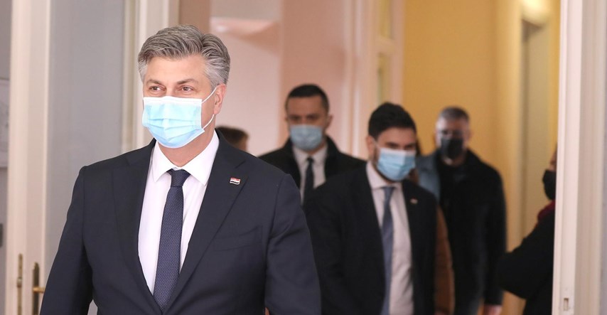 Plenković i njegov špijun u saboru o napadu na zgradu vlade i o uhićenjima zbog jaja