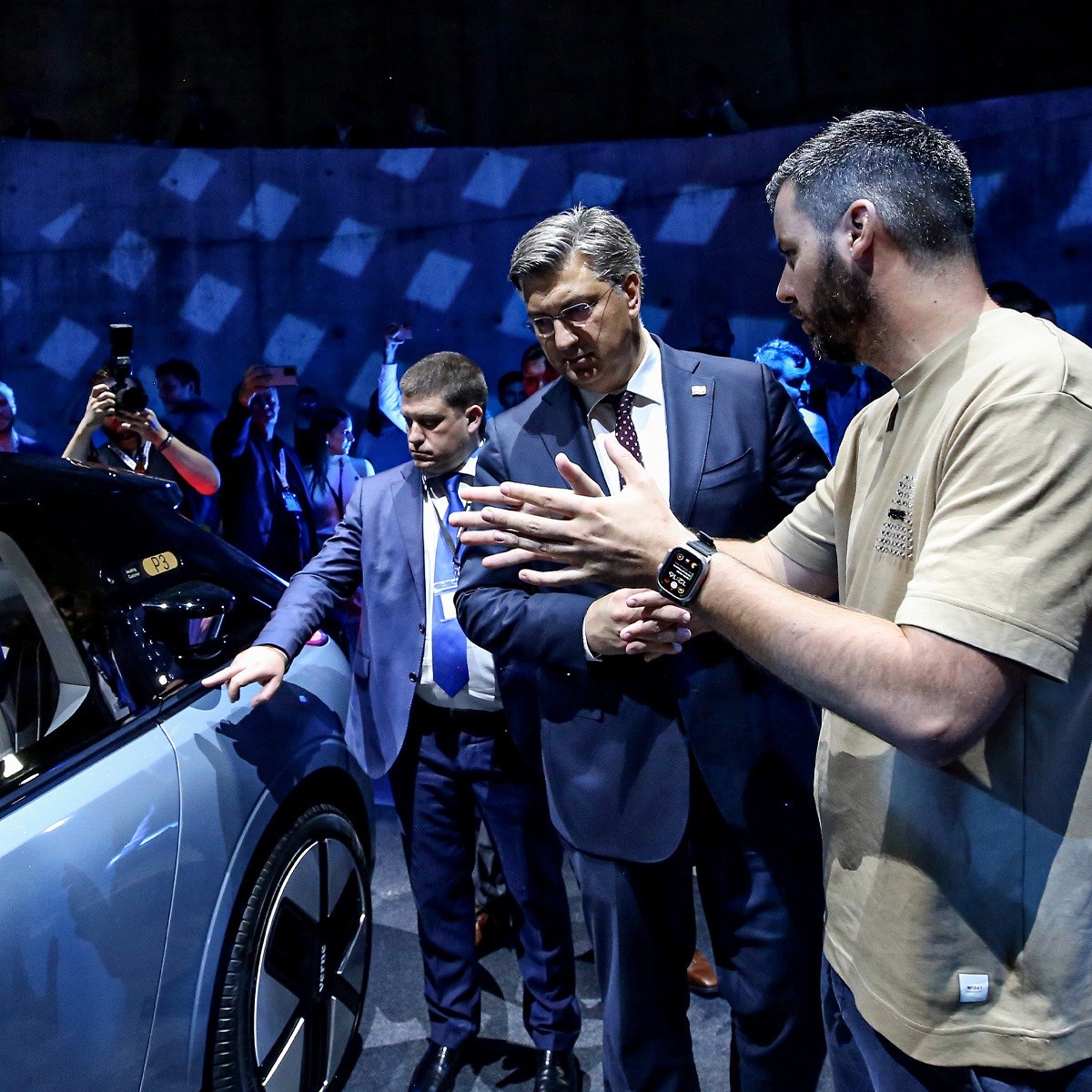 Rok za prototipove robotaksija istekao prije 3 mjeseca. Butković: Rimac ne kasni puno
