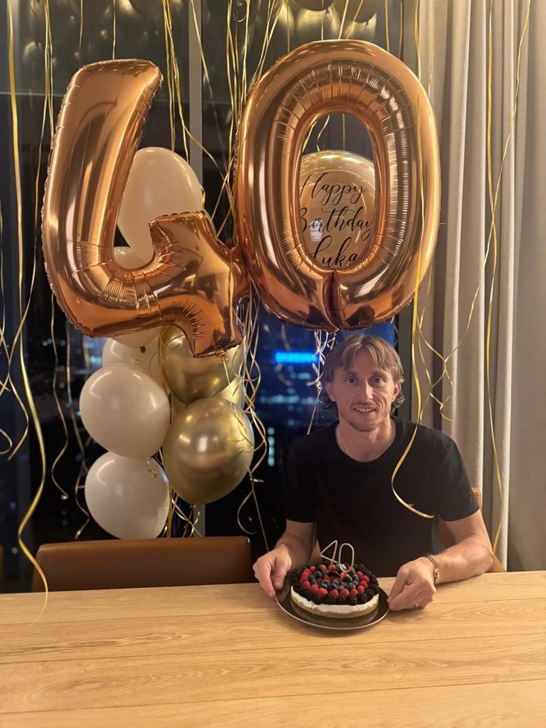Torta uz koju je Modrić proslavio 40. rođendan je... Pa neočekivana