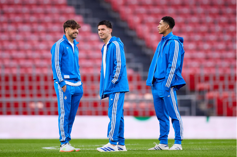 Mourinho ne računa na dvojicu igrača. Moraju otići kako bi došla zvijezda