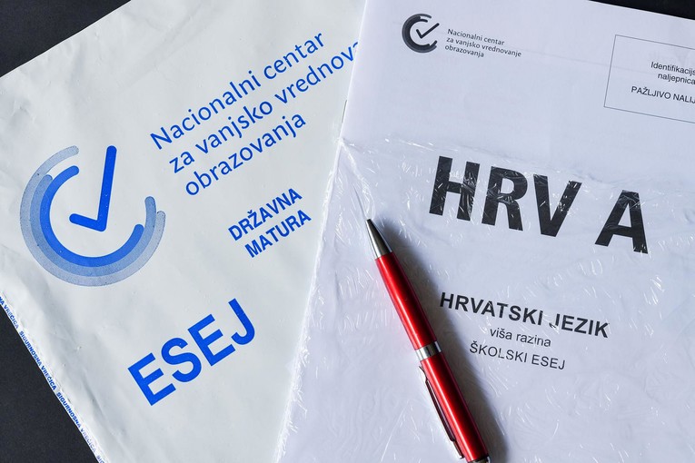 Most: Jedan sat Povijesti tjedno nije dovoljan za ozbiljno obrazovanje