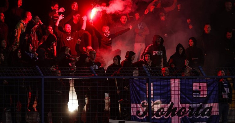 Osječani na Fejsu: Pokradeni smo, a redari daju Torcidi da radi što god želi