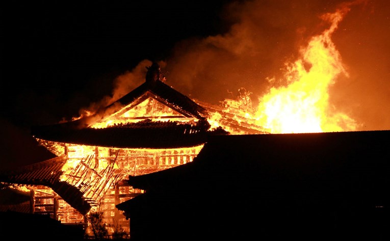 Požar uništio drevni japanski dvorac Shuri, povijesni simbol Okinawe